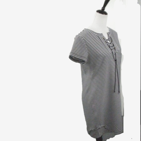 Cabi Nautical Stripe Lace Up Neckline Short Sleeve Dress Size Small - Picture 6 of 7